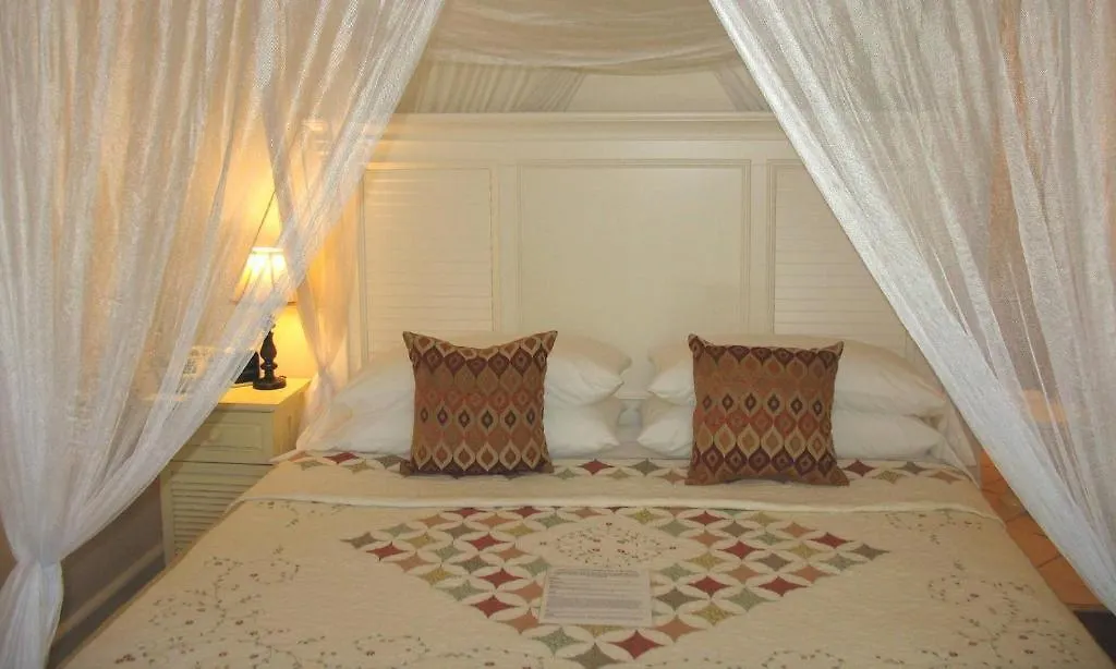 ***  Duval Gardens Bed & Breakfast Key West United States