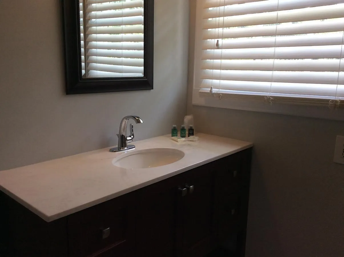 Duval Gardens Bed & Breakfast Key West
