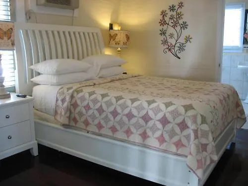 Duval Gardens Bed & Breakfast Key West
